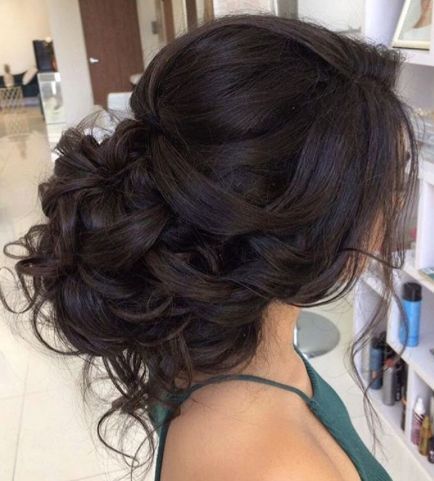 prom hairstyle