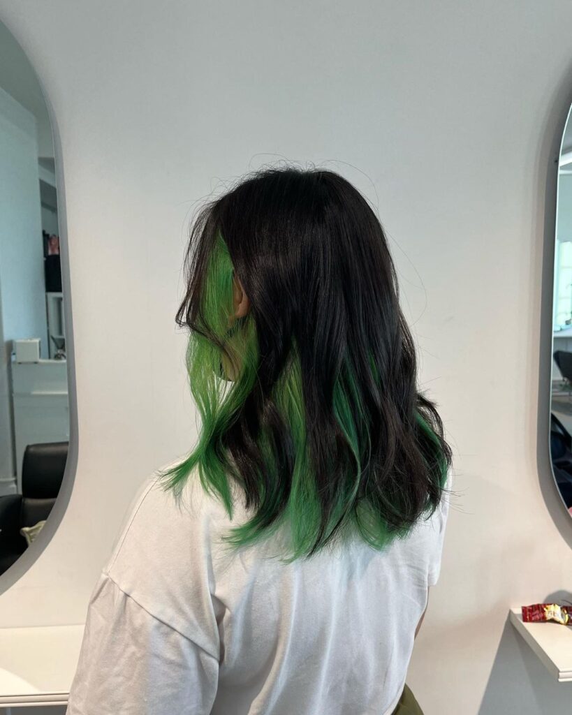 green hair